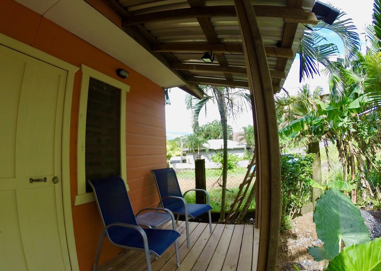 Roatan Backpackers' Hostel Sandy Bay 외부 사진